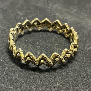 1584 Zentall Vintage Hinge Bracelet